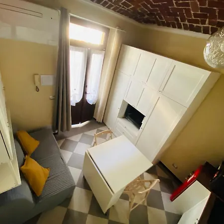 La Crocetta 53 Petite Apartmán